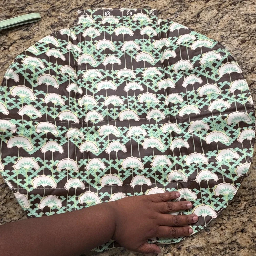 Petunia Pickle Bottom Floral Diaper Clutch and Changing Pad Mint Brown Travel